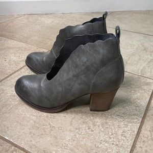 Gray slip on booties with unique scalloped detail